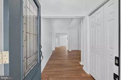 Entry Way - 3 Meadow Dr, Middletown, DE 19709 photo 2 of 9