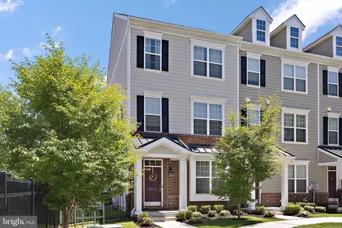3523 Naamans Dr, Claymont, DE 19703