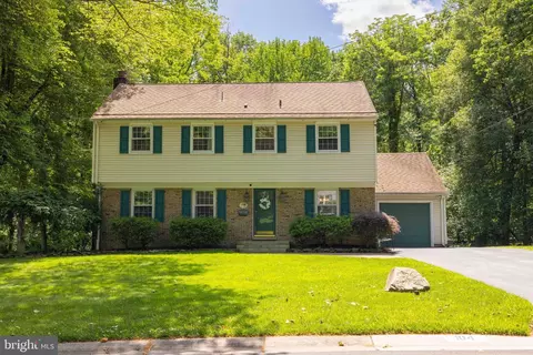 104 Delview Dr, Wilmington, DE 19810
