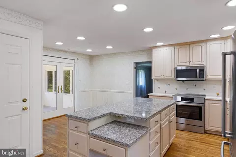 Kitchen - 504 Apple Rd, Newark, DE 19711 photo 1 of 4