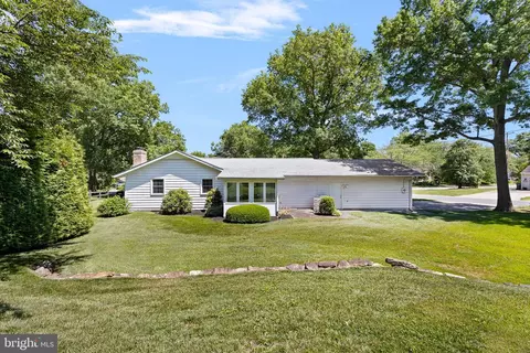 Exterior - 504 Apple Rd, Newark, DE 19711 photo 11 of 11