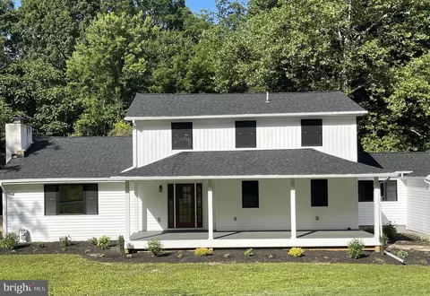 512 Cricket Ln, Hockessin, DE 19707