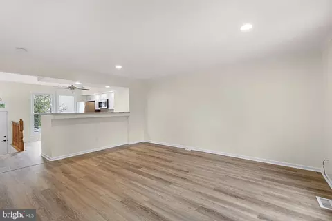 Living - 641 Corsica Ave, Bear, DE 19701 photo 2 of 3