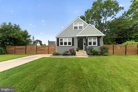 718 Susquehanna Cir, Newark, DE 19711