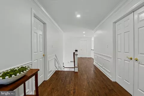 Entry Way - 110 Sunway Dr, Newark, DE 19711 photo 2 of 3