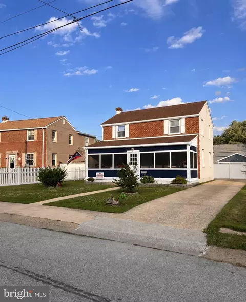 137 Atlas Dr, New Castle, DE 19720
