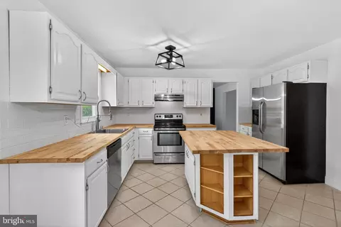 9 Eaton Pl, Bear, DE 19701 photo 18