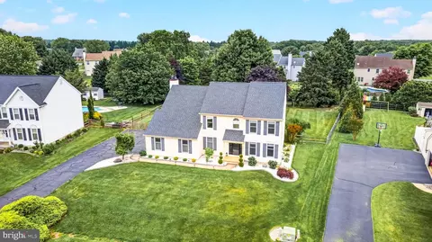 9 Eaton Pl, Bear, DE 19701