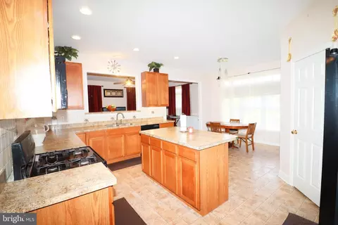 Kitchen - 529 Ginn St, Townsend, DE 19734 photo 1 of 4
