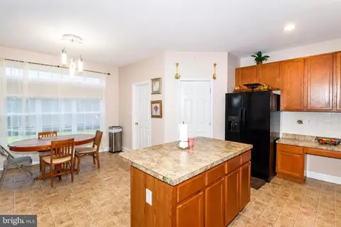 Kitchen - 529 Ginn St, Townsend, DE 19734 photo 4 of 4