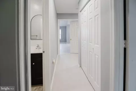 Entry Way - 143 Mendel Ct, Bear, DE 19701 photo 6 of 11