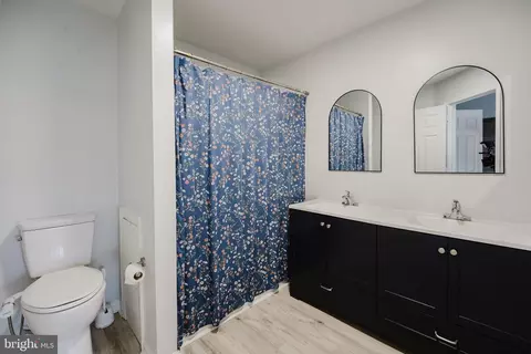 Bath - 143 Mendel Ct, Bear, DE 19701 photo 2 of 2