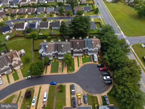 View/Area - 143 Mendel Ct, Bear, DE 19701 photo 2 of 2