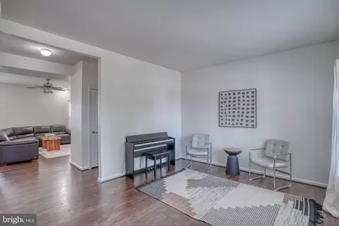 Entry Way - 8 Elmer Ct, Townsend, DE 19734 photo 1 of 5