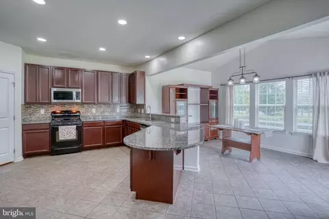 Kitchen - 8 Elmer Ct, Townsend, DE 19734 photo 1 of 2