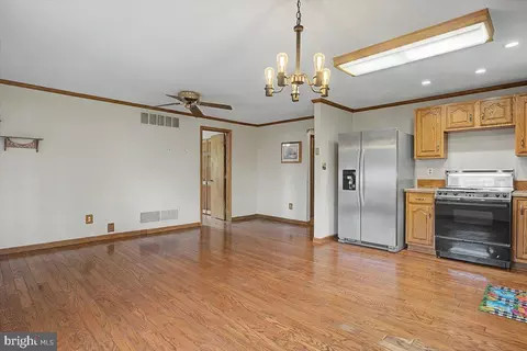 Other - 114 Kenmark Rd, Newark, DE 19713 photo 2 of 12