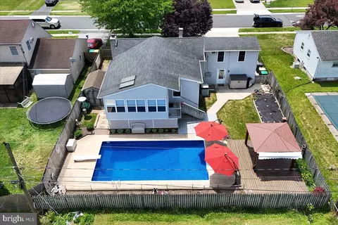 View/Area - 114 Kenmark Rd, Newark, DE 19713 photo 1 of 6