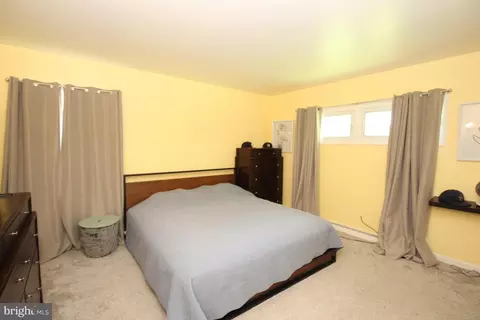 Bedroom - 22 Carole Rd, Newark, DE 19713 photo 1 of 8