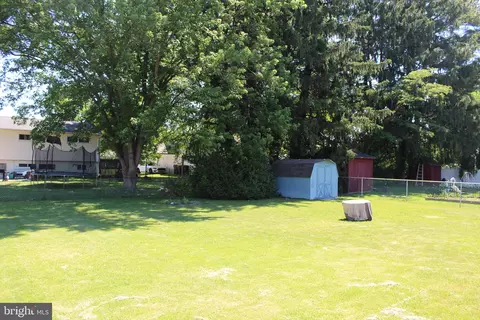 Exterior - 22 Carole Rd, Newark, DE 19713 photo 4 of 4