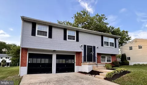 918 Rockmoss Ave, Newark, DE 19711
