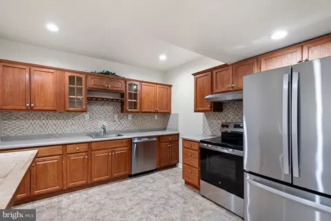 Kitchen - 627 Nesting Ln, Middletown, DE 19709 photo 4 of 4