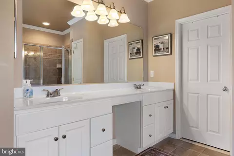 Bath - 627 Nesting Ln, Middletown, DE 19709 photo 2 of 5