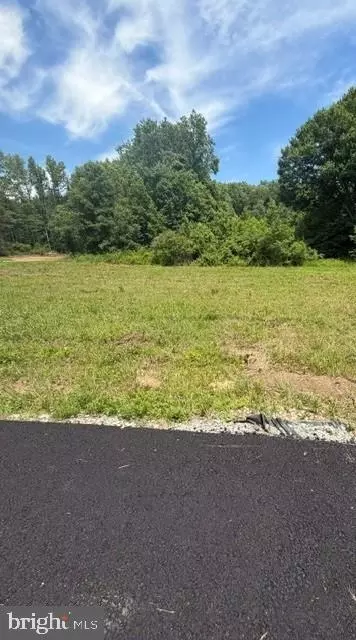 1768 Otts Chapel Rd, Newark, DE 19702