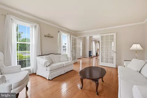 Living - 57 Eaton Pl, Bear, DE 19701 photo 1 of 5