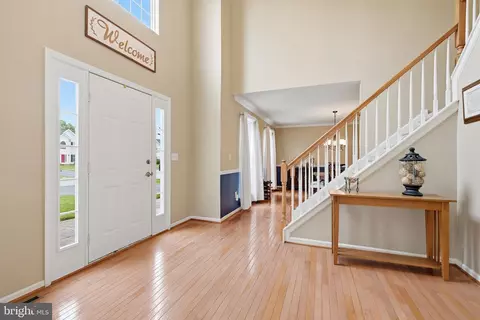 Entry Way - 57 Eaton Pl, Bear, DE 19701 photo 2 of 2