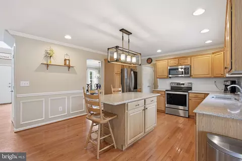 Kitchen - 57 Eaton Pl, Bear, DE 19701 photo 2 of 3