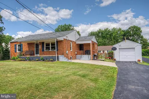 2703 Grubb Rd, Wilmington, DE 19810
