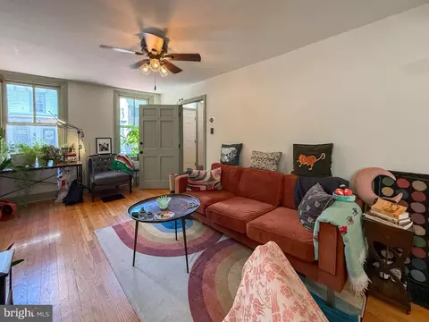 Living - 129 3rd, New Castle, DE 19720 photo 2 of 3