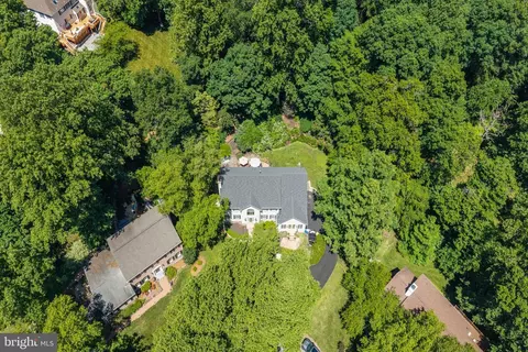 View/Area - 22 Stonebridge Dr, Hockessin, DE 19707 photo 2 of 7
