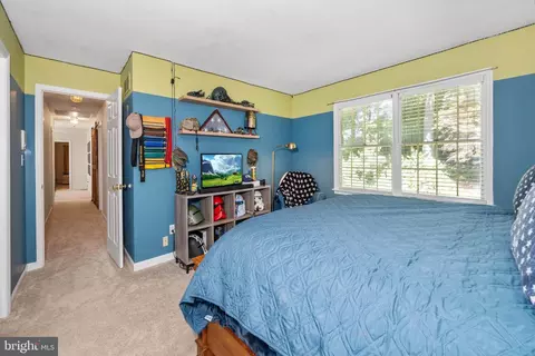 Bedroom - 22 Stonebridge Dr, Hockessin, DE 19707 photo 8 of 10