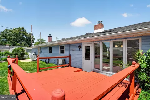 Exterior - 24 Marlin Dr, Newark, DE 19713 photo 5 of 6