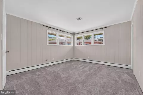 Bedroom - 24 Marlin Dr, Newark, DE 19713 photo 1 of 2