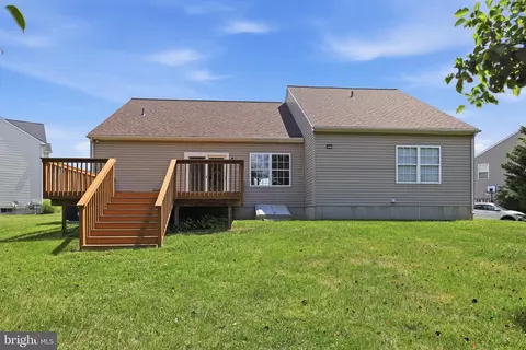 Exterior - 5 Obsidian Way, Townsend, DE 19734 photo 3 of 6