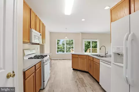 Kitchen - 5 Obsidian Way, Townsend, DE 19734 photo 1 of 2