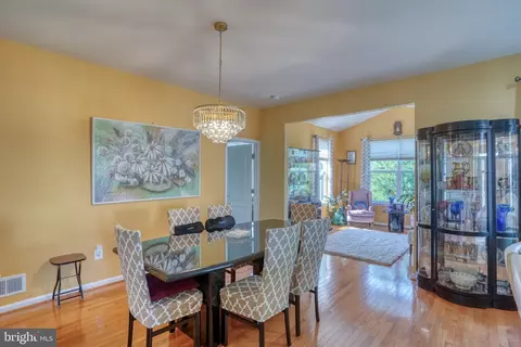 Dining - 1502 Arrowood Ct, Middletown, DE 19709 photo 4 of 4