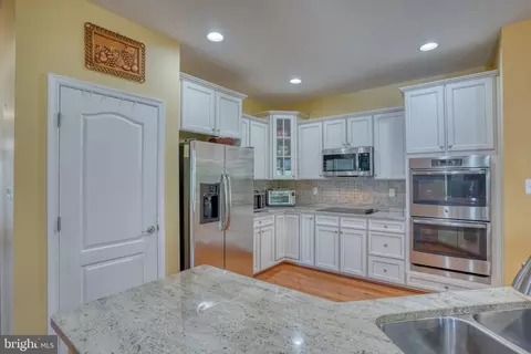 Kitchen - 1502 Arrowood Ct, Middletown, DE 19709 photo 5 of 6