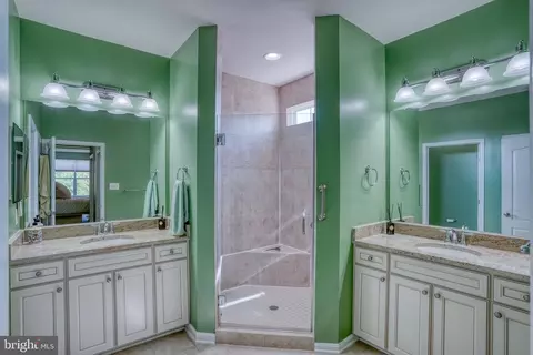Bath - 1502 Arrowood Ct, Middletown, DE 19709 photo 1 of 1