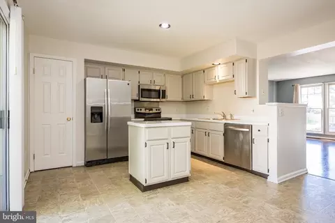 Kitchen - 517 Corsica Ave, Bear, DE 19701 photo 1 of 4