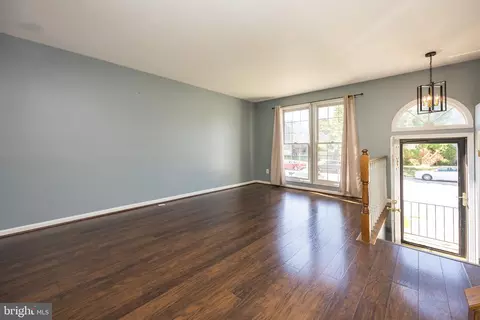 Living - 517 Corsica Ave, Bear, DE 19701 photo 2 of 6
