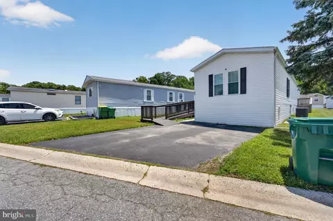 412 Ranee Loop, Bear, DE 19701 photo 3