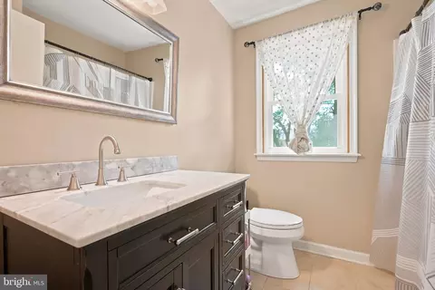 Bath - 249 W Bynum Pl, Bear, DE 19701 photo 2 of 2