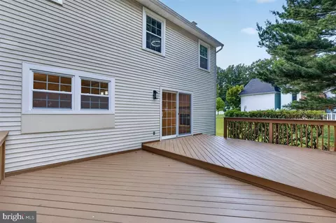 Exterior - 6 Roy Ct, Newark, DE 19711 photo 4 of 7