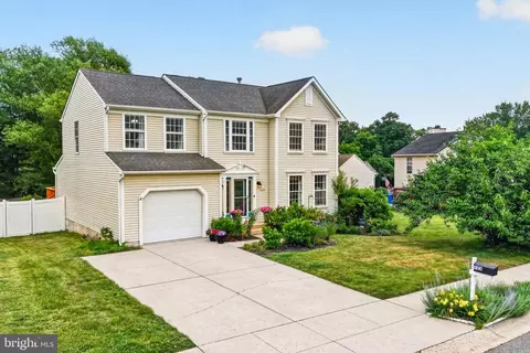 122 Torington Way, Newark, DE 19702