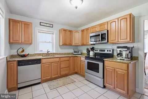 Kitchen - 1709 Maple St, Wilmington, DE 19805 photo 1 of 1