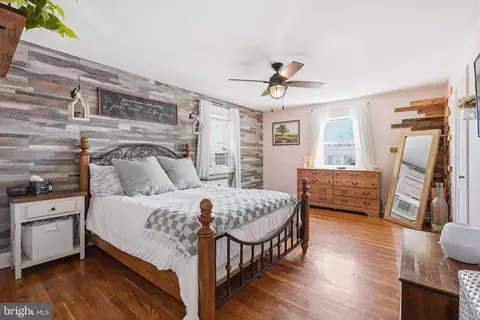 Bedroom - 1709 Maple St, Wilmington, DE 19805 photo 1 of 2