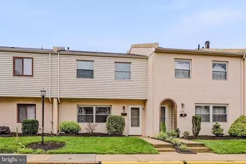 1108 Chelmsford Cir, Newark, DE 19713